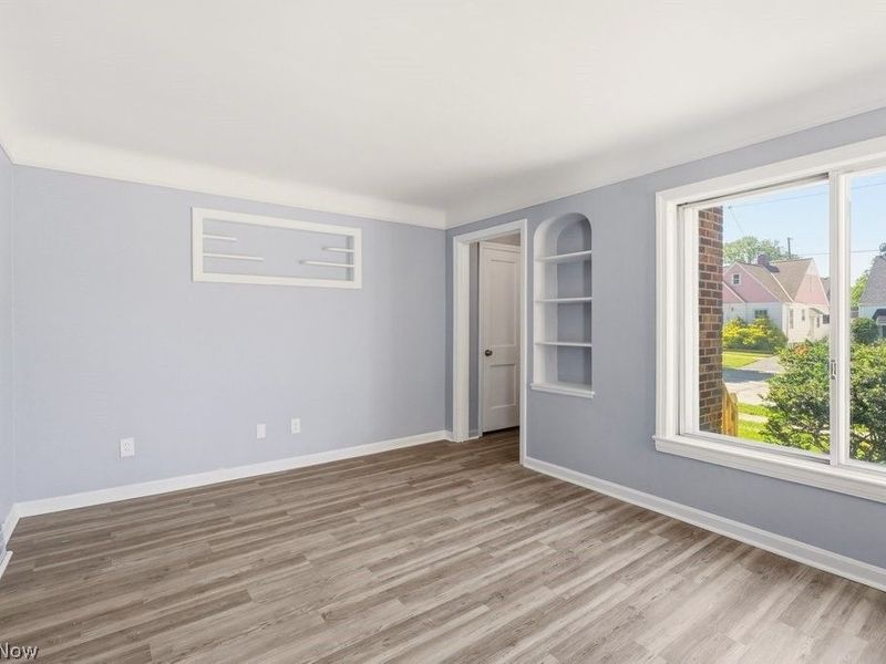 15705 Throckley Avenue, Cleveland, OH 44128 Photo 6