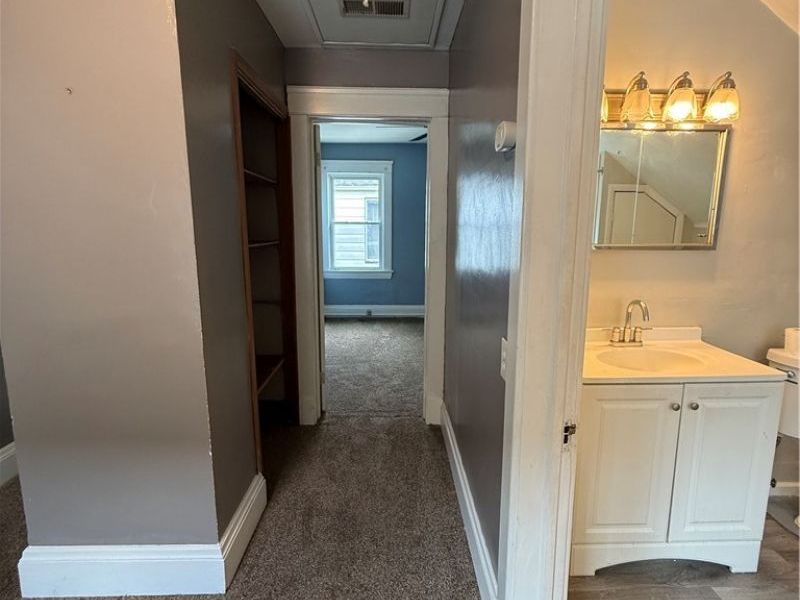 461 E 147th Street, Cleveland, OH 44110 Photo 10