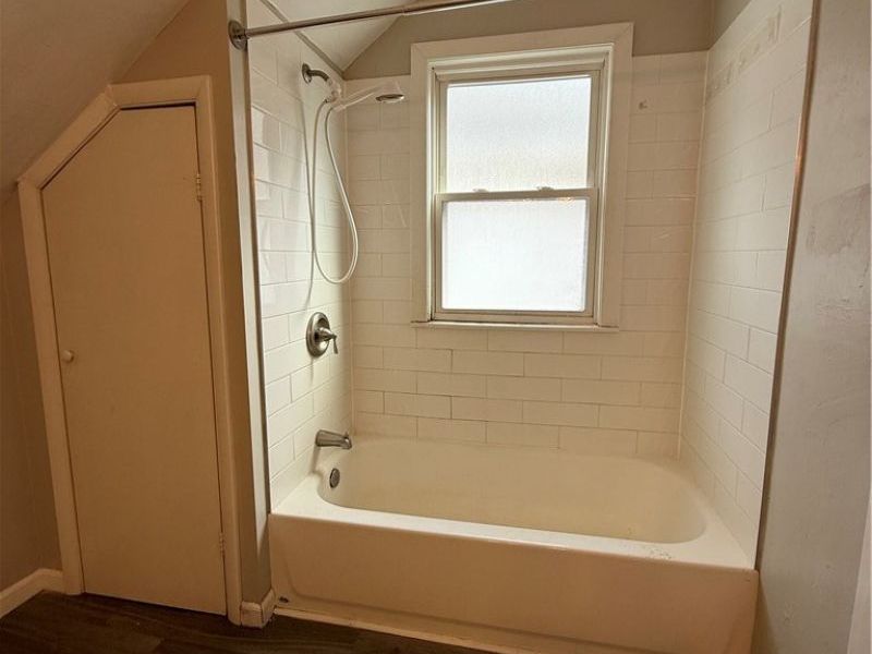 461 E 147th Street, Cleveland, OH 44110 Photo 15