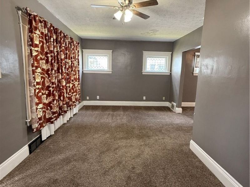 461 E 147th Street, Cleveland, OH 44110 Photo 3
