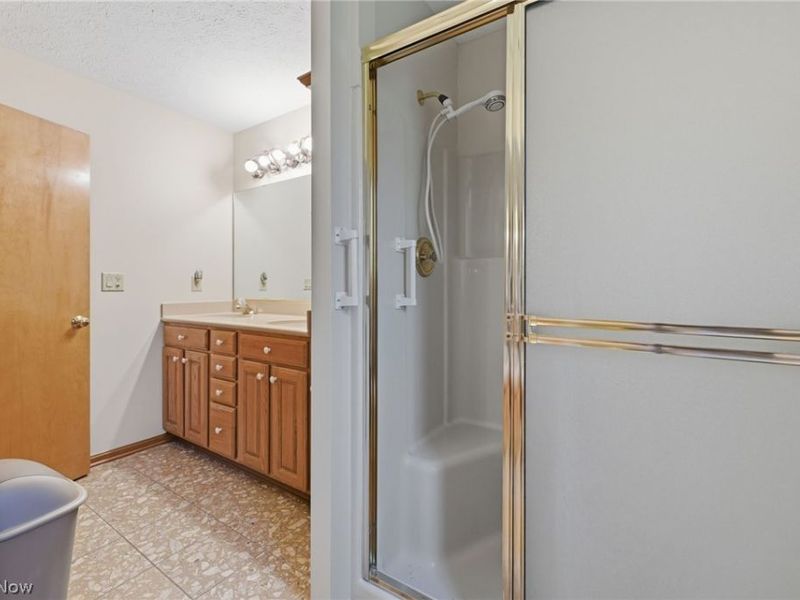 19292 Charter Lane, Strongsville, OH 44149 Photo 25
