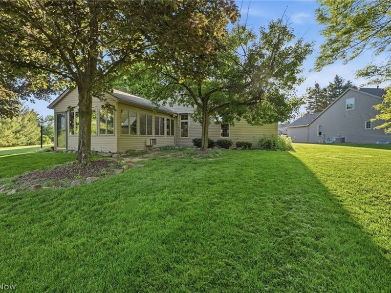 19292 Charter Lane, Strongsville, OH 44149 Photo 32