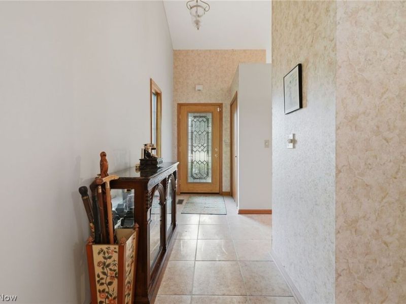 19292 Charter Lane, Strongsville, OH 44149 Photo 7