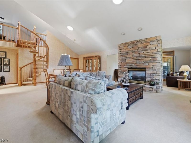 19292 Charter Lane, Strongsville, OH 44149 Photo 8