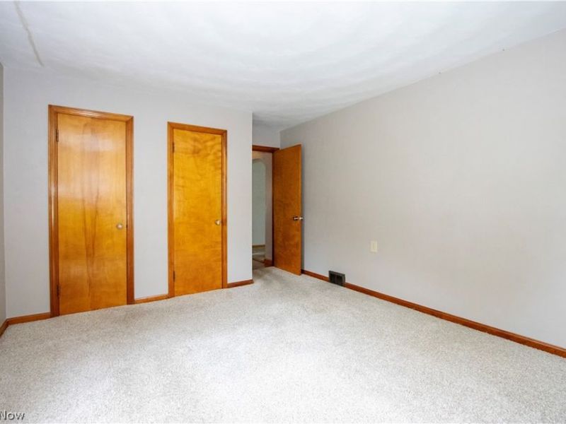 927 S Heltman Avenue, Ashland, OH 44805 Photo 11