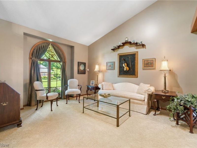 1938 Fairway Drive , Uniontown, OH 44685 Photo 14