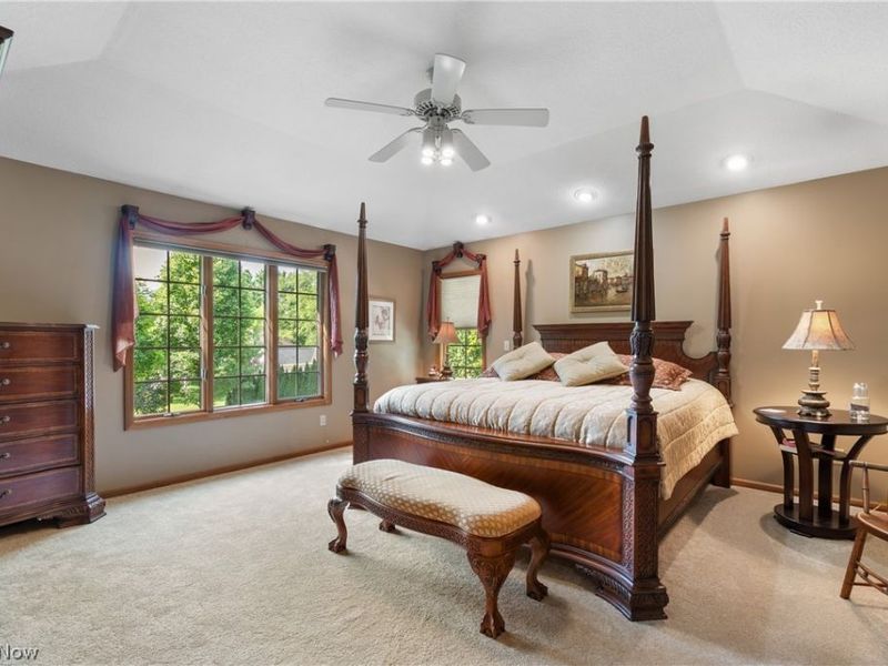 1938 Fairway Drive , Uniontown, OH 44685 Photo 22