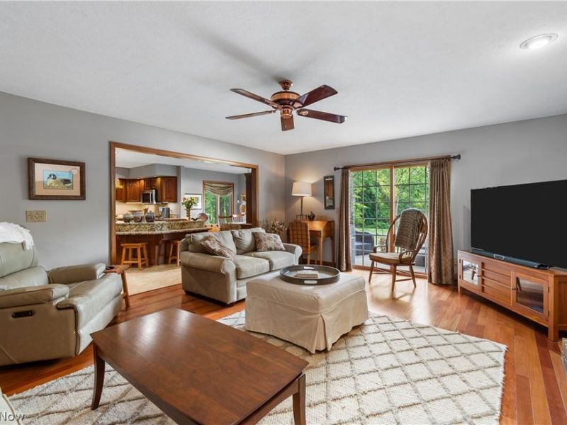 1938 Fairway Drive , Uniontown, OH 44685 Photo 5