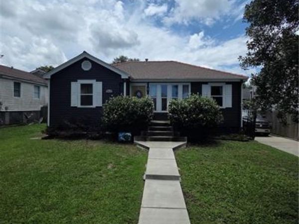 1412 ATHIS Street , New Orleans, LA 70122
