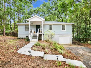 253 Maplewood Loop, Daphne, AL 36526