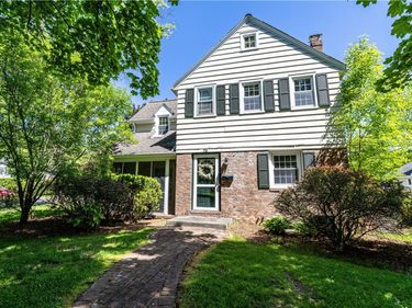 74 Avalon Drive, Rochester, NY 14618