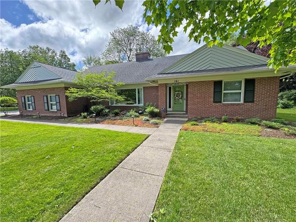 161 Danbury Circle S, Rochester, NY 14618