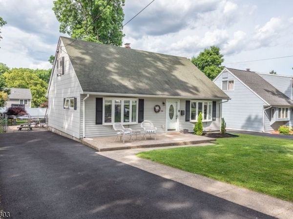 114 Sunrise Ter, Cedar Grove, NJ 07009