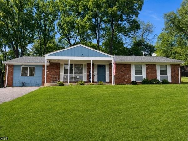 23 Marudy Drive, Clinton, NJ 08809