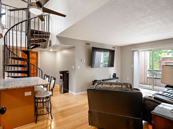 21 Margin St, Unit 34, Lynn, MA 01905