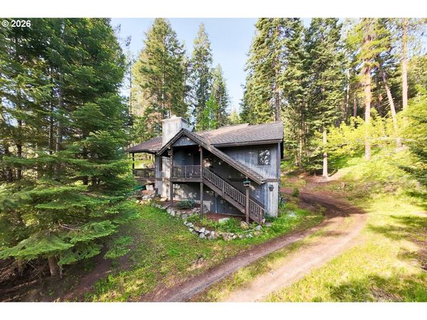 61038 LAKE SHORE RD, Joseph, OR 97846