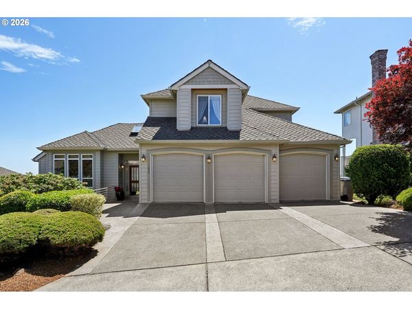 11904 SW VIEWCREST CT, Tigard, OR 97224
