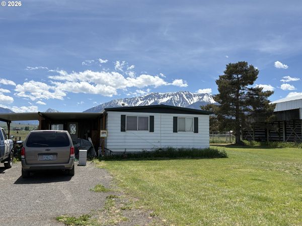 84166 ALPINE LN, Joseph, OR 97846