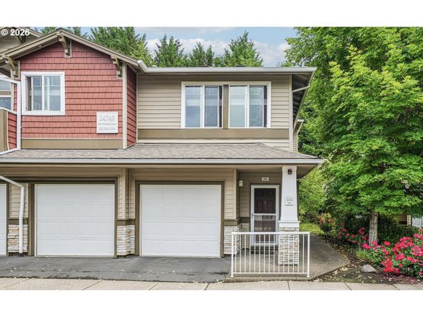 14745 SW SANDHILL LOOP, Unit 204, Beaverton, OR 97007