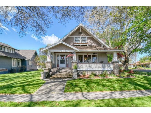 206 S 3RD ST, Athena, OR 97813