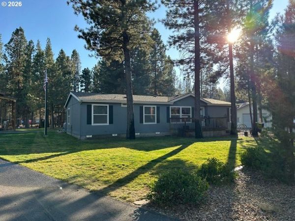 17575 SUTTER ST, La Pine, OR 97739