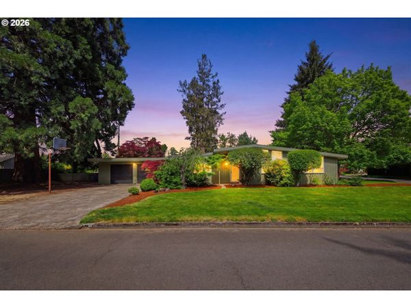 2893 FIRWOOD WAY, Eugene, OR 97401
