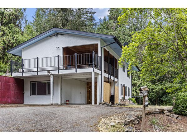 279 LONE ROCK RD, Glide, OR 97443