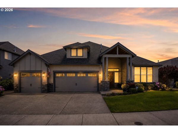 331 SE 13TH PL, Canby, OR 97013