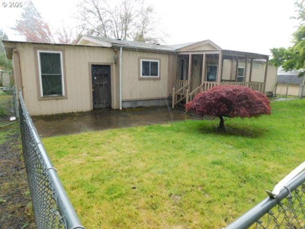 406 CHICAGO ST, Albany, OR 97321