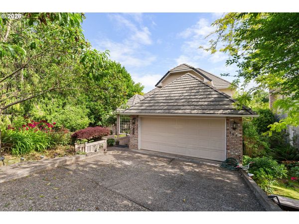367 SPYGLASS DR, Eugene, OR 97401