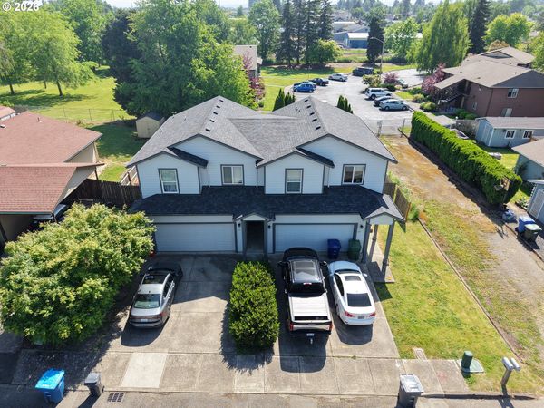 685 N PERSHING ST, Mt. Angel, OR 97362