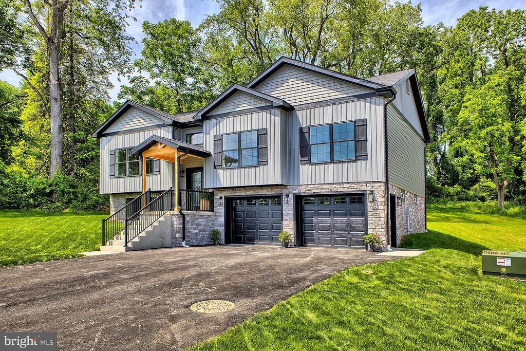 442 Wendel Road , Irwin, PA 15642 Main Photo