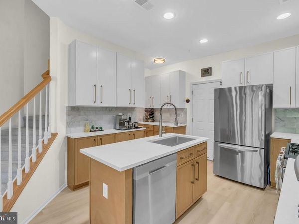 9816 PICKENS PLACE, MANASSAS PARK, VA 20111