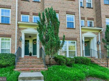 9816 PICKENS PLACE, MANASSAS PARK, VA 20111