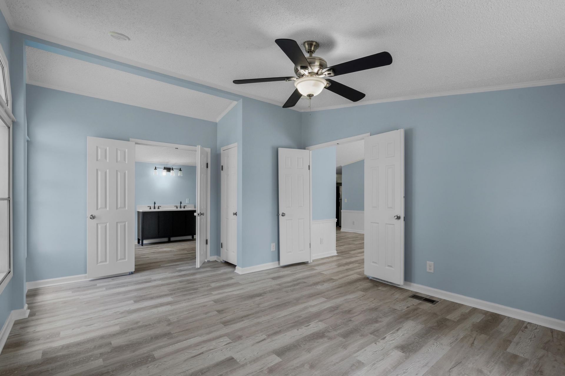 3695 Highway 905  Photo 25