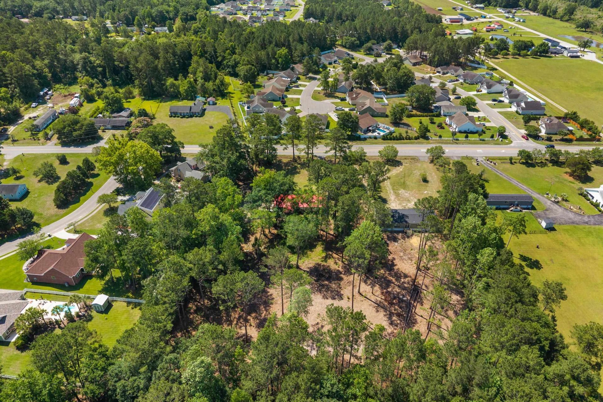 3695 Highway 905  Photo 32