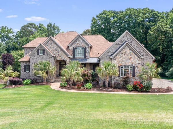 2215 Whiskery Drive , Waxhaw, NC 28173
