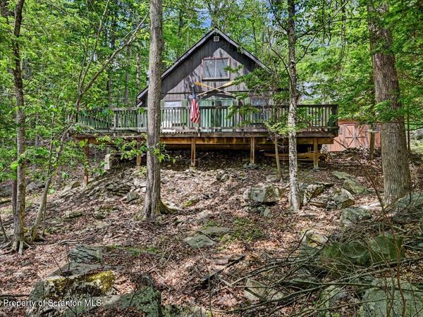 1031 Canary Lane , Lake Ariel, PA 18436
