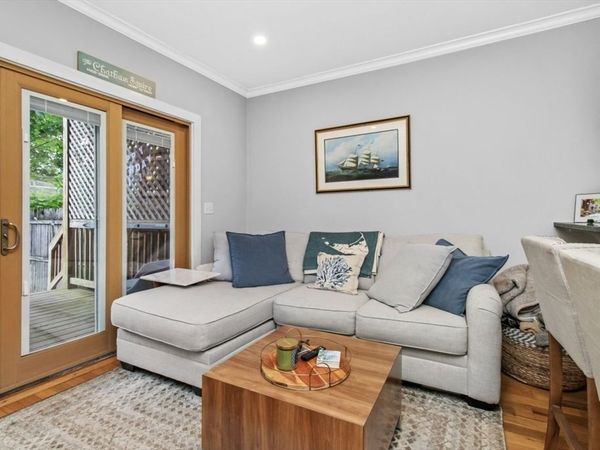 110 P St, Unit 1, Boston, MA 02127