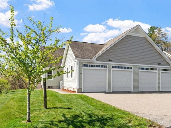 20 Victoria Dr, Unit 20, Leicester, MA 01542
