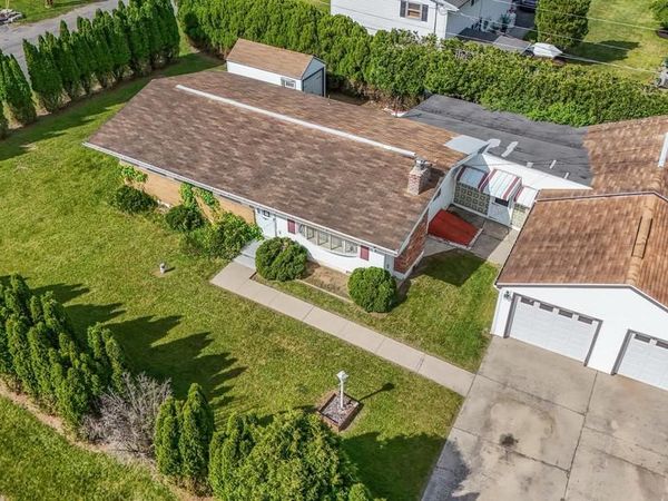 114 CUMBERLAND AVENUE, TAMAQUA, PA 18252