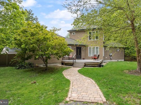 6330 ESTELLE AVENUE, MAYS LANDING, NJ 08330