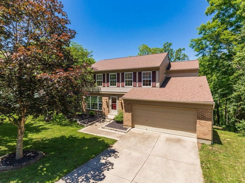 1267 Mills Pointe Court, Union Twp, OH 45103 Photo 2