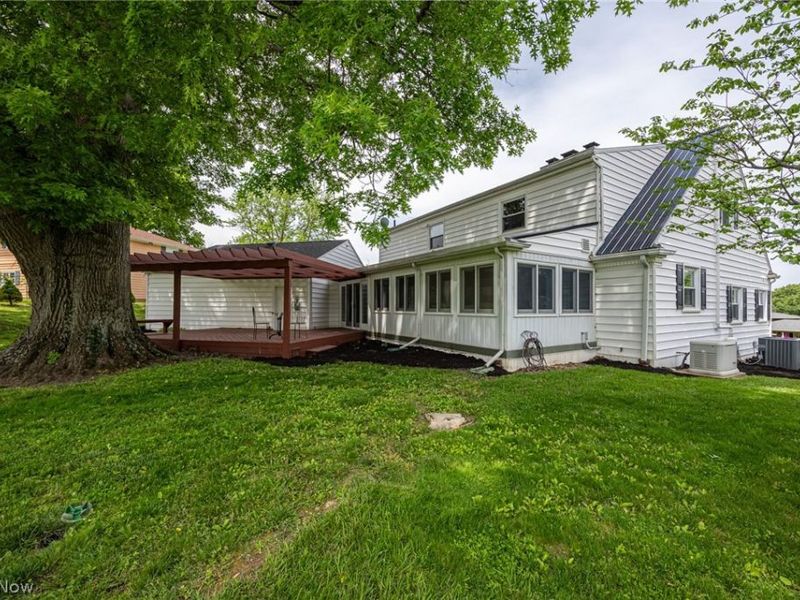 1691 Knob Hill Drive, Coshocton, OH 43812 Photo 13