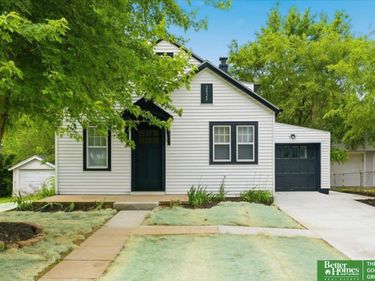 2020 N 64 Street, Omaha, NE 68104