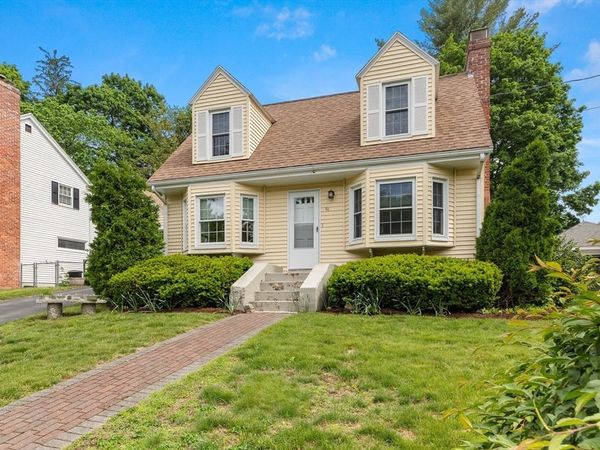66 Mount Vernon Street, Haverhill, MA 01830