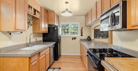 838 Tahoe Keys Boulevard, South Lake Tahoe, CA 96150 Photo