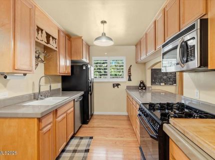 838 Tahoe Keys Boulevard, South Lake Tahoe, CA 96150 Photo