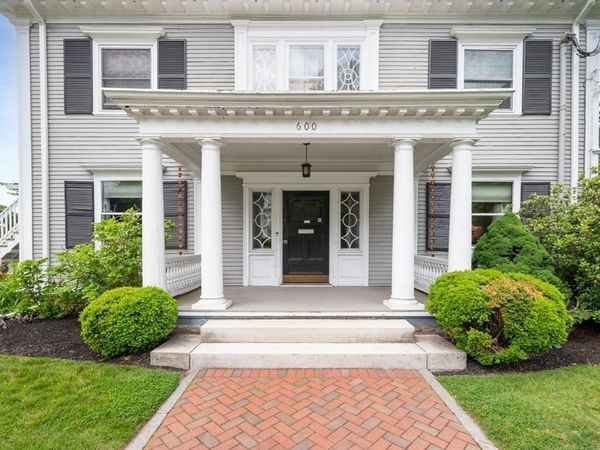 600 Main, Unit 1, Haverhill, MA 01830