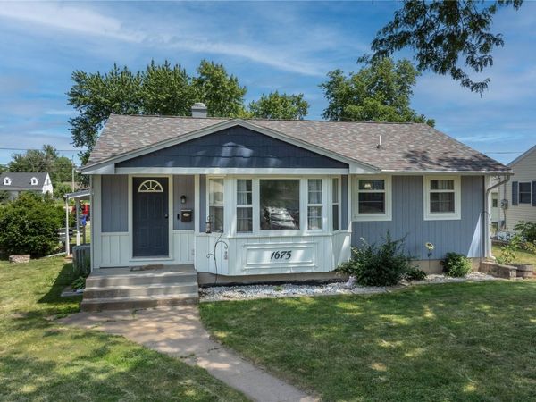 1675 9th Street NW, Cedar Rapids, IA 52405